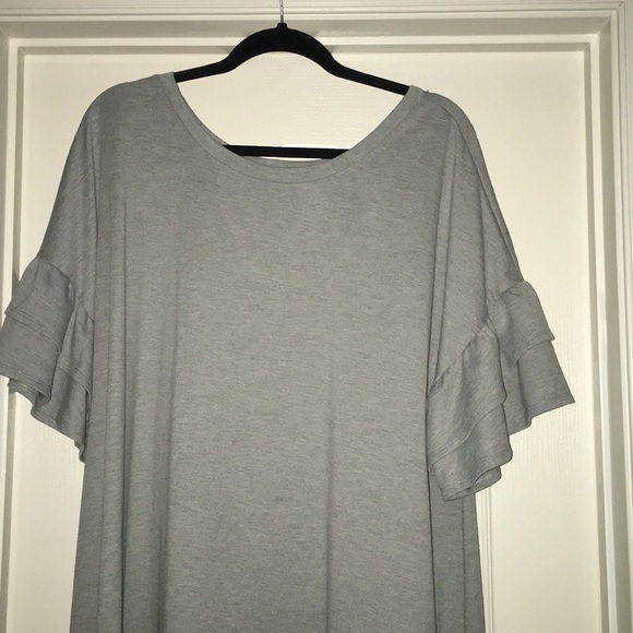 Gray Ruffle Sleeve Dress - Picture 2 of 4